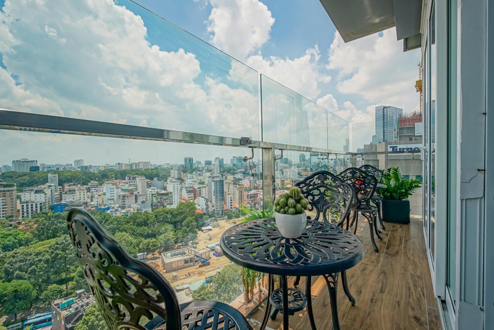 Ben Thanh - Luxury Serviced Apartments Хошимін Екстер'єр фото